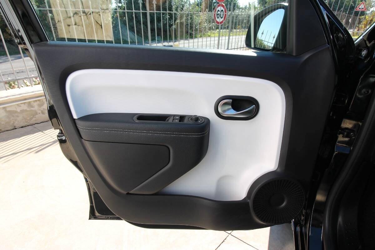 Renault Twingo Electric Techno 22kw 17800km|2022