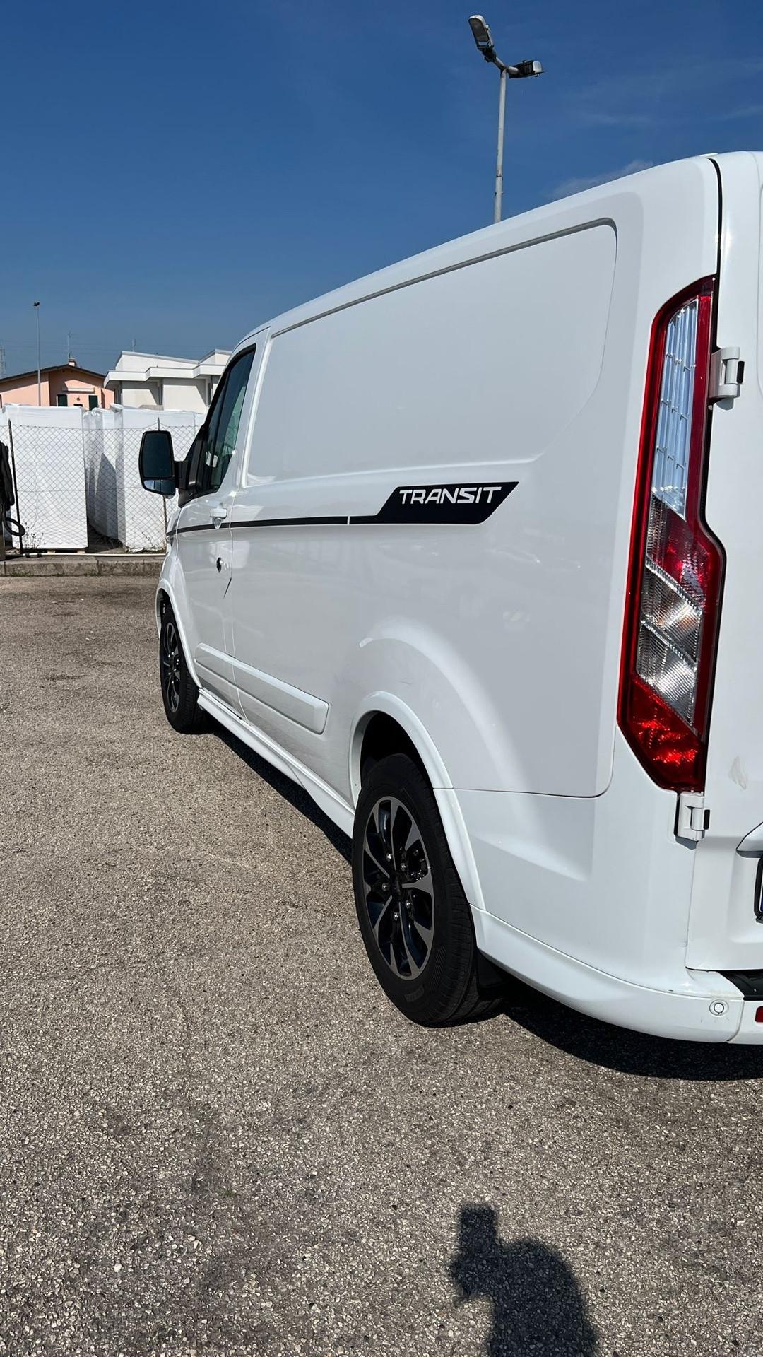 Ford Transit Custom Transit Custom 280 2.0 EcoBlue 130 aut. PC Furgone Titanium
