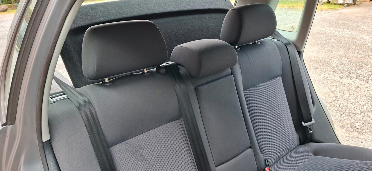 Polo 1.4/80CV 16V 5p. Comfortline X Neopatentati