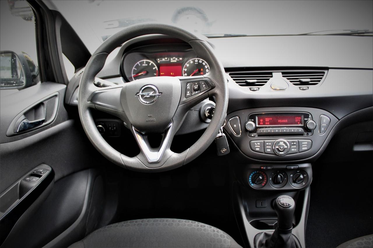 Opel Corsa 1.2 5 porte 24000 Km
