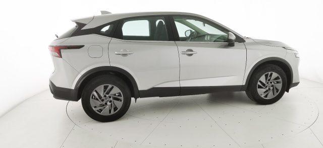 NISSAN Qashqai MHEV 158 CV Xtronic Business