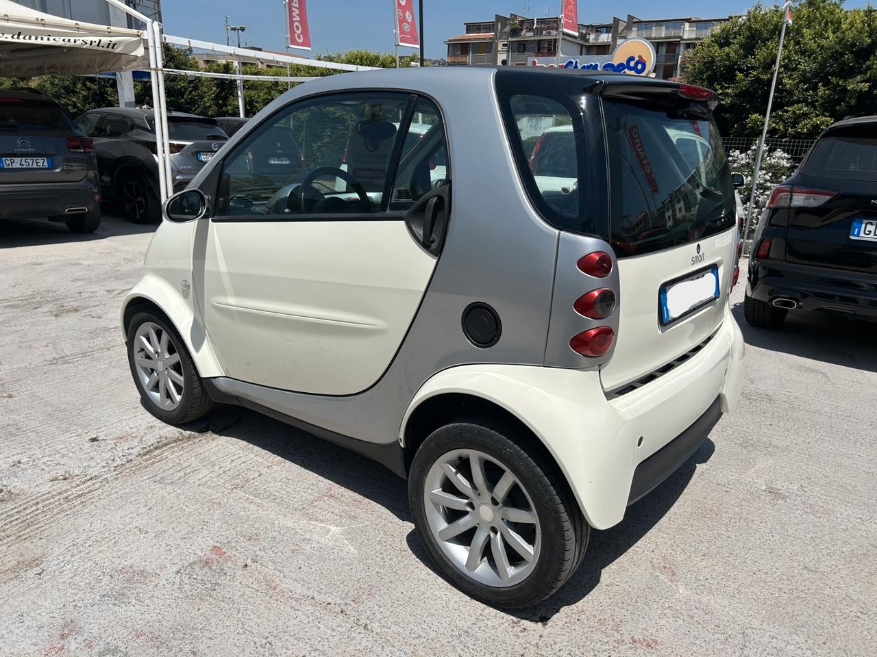 Smart ForTwo 700 coupé pure (45 kW)