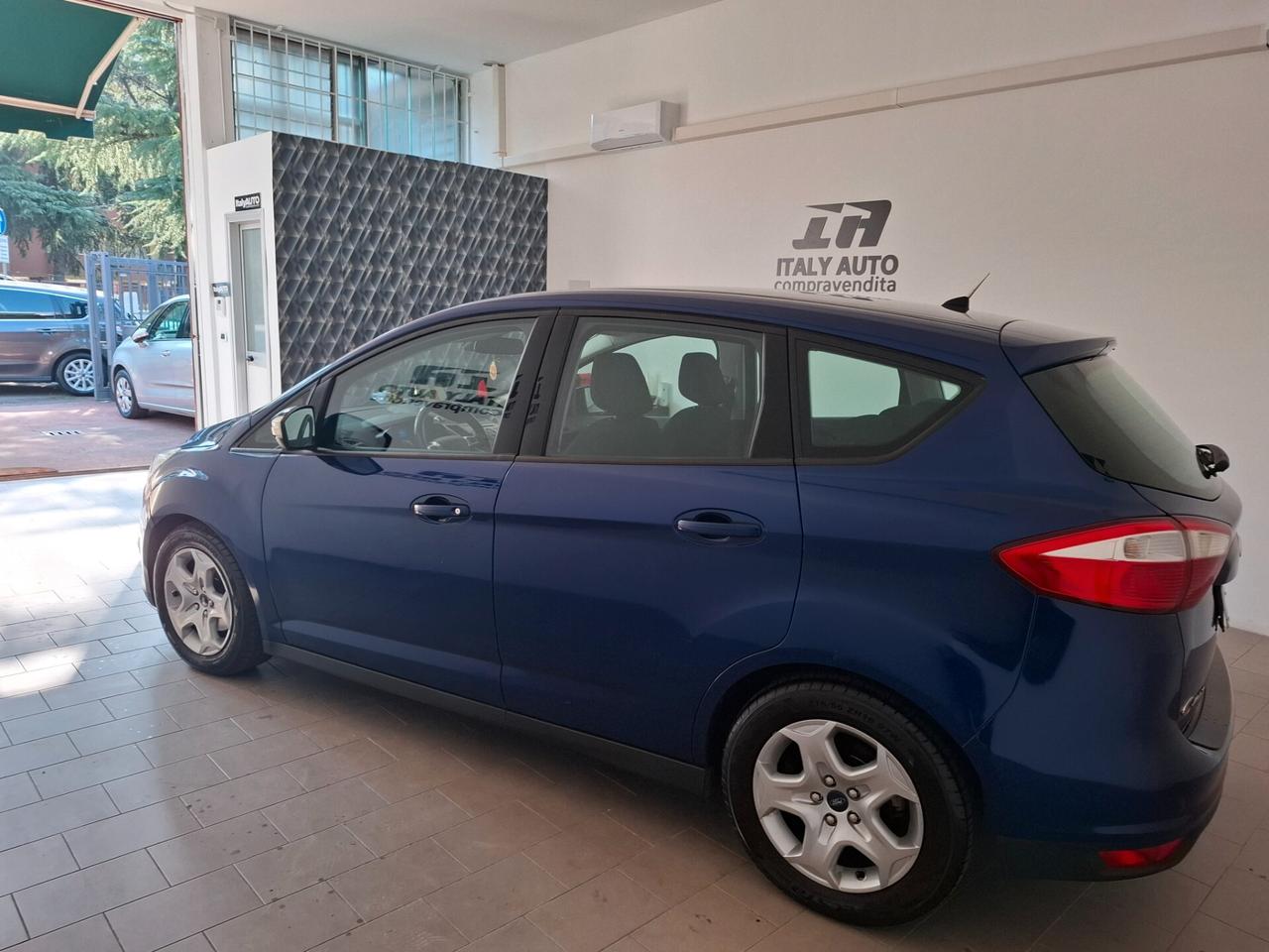 Ford C-Max 1.6 TDCi 115CV Titanium Business ok neopatentati