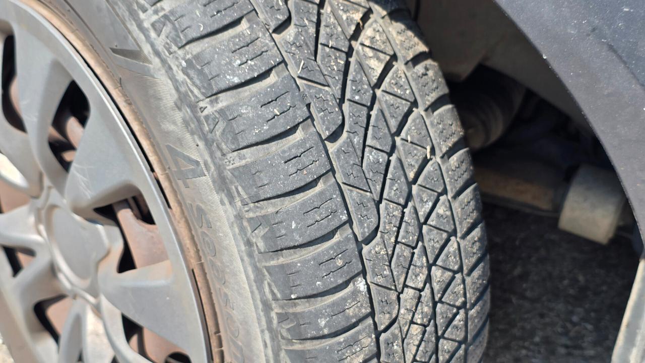 Ford Fiesta 1.4 DIESEL ANCHE NEOPATENTATI