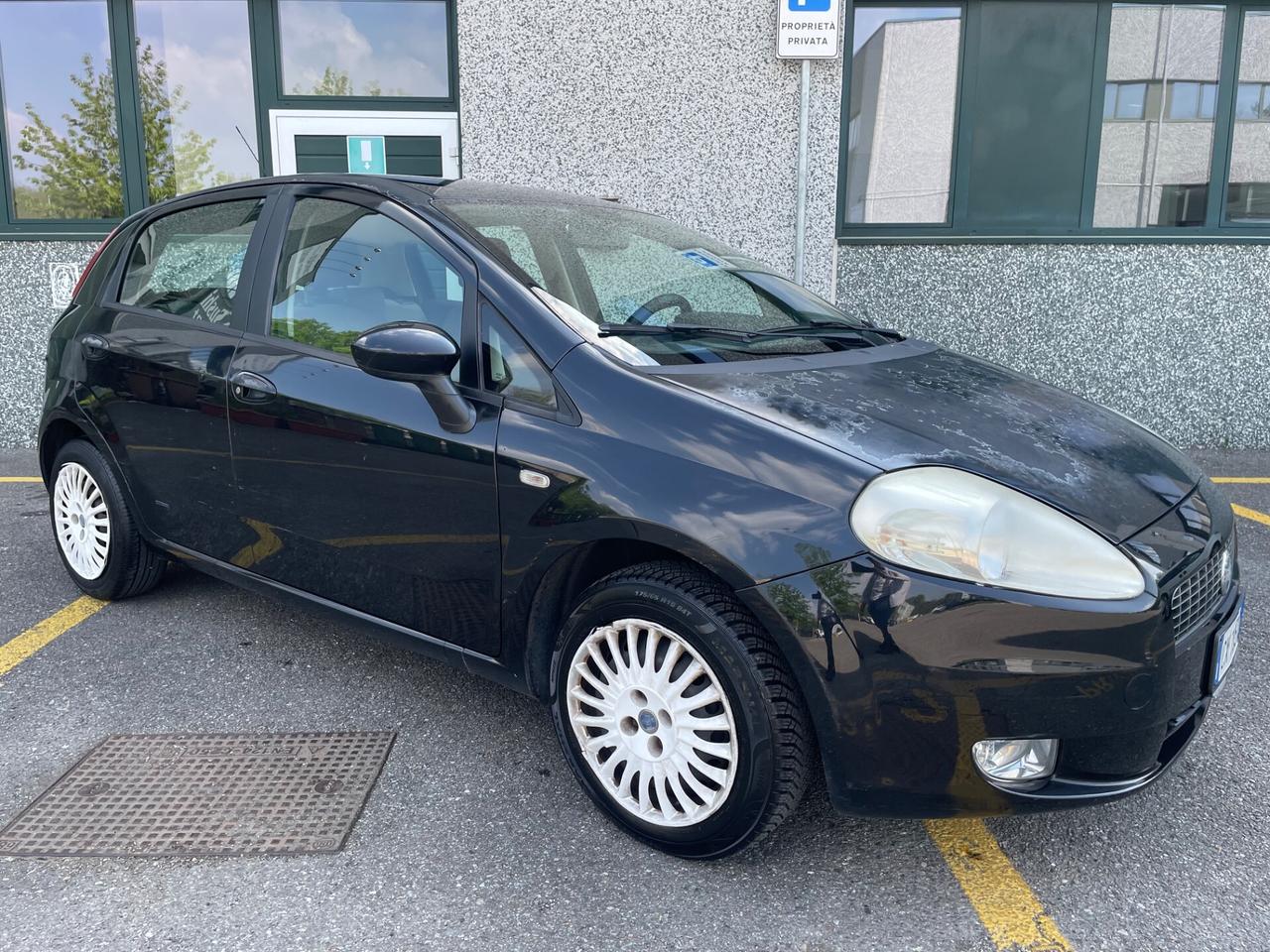 Fiat Grande Punto 1.4 5 porte *Neopatentati*