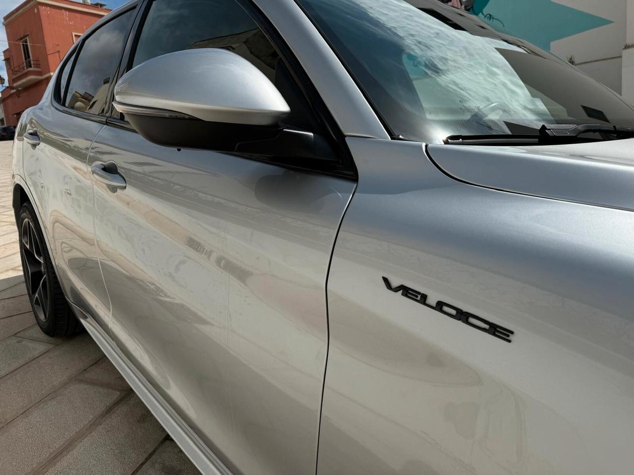 Alfa Romeo Stelvio 2.2 Turbodiesel 210 CV AT8 Q4 Veloce Tì