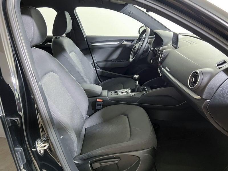 Audi A3 A3 Sportback 1.6 tdi Business 110cv