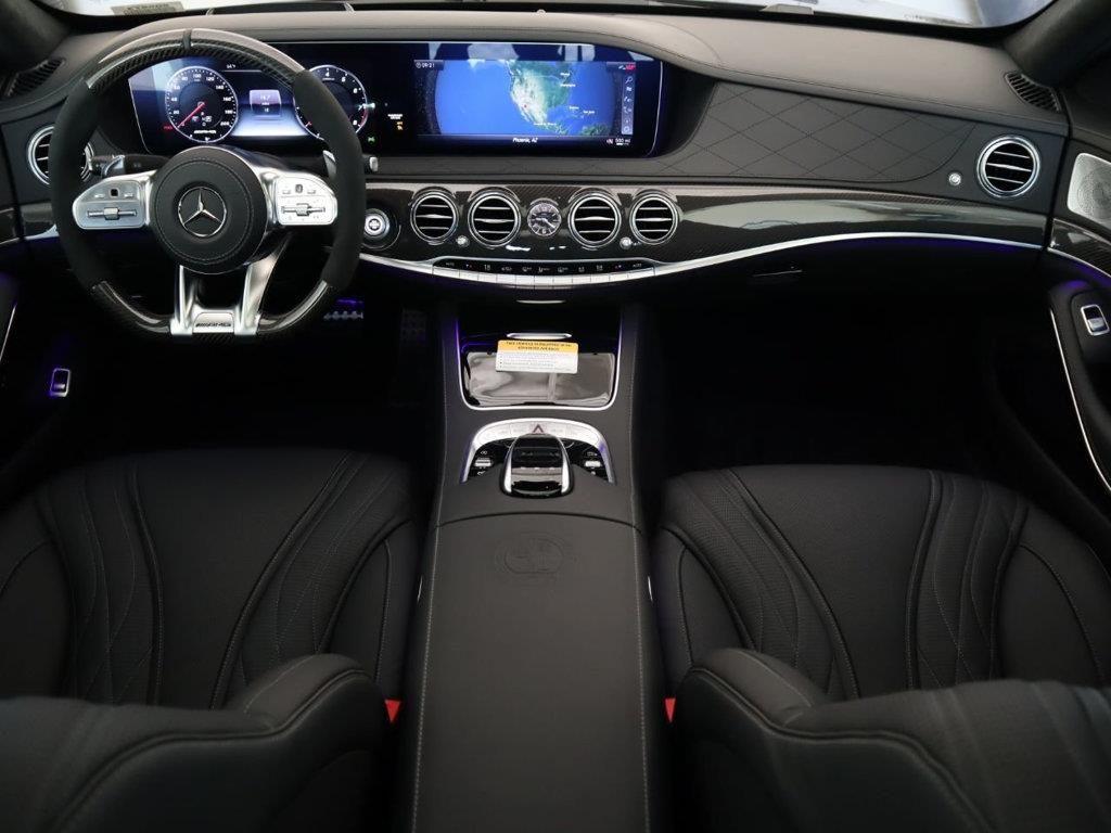 MERCEDES Classe S 63 AMG Performance Noleggio Lungo Termine