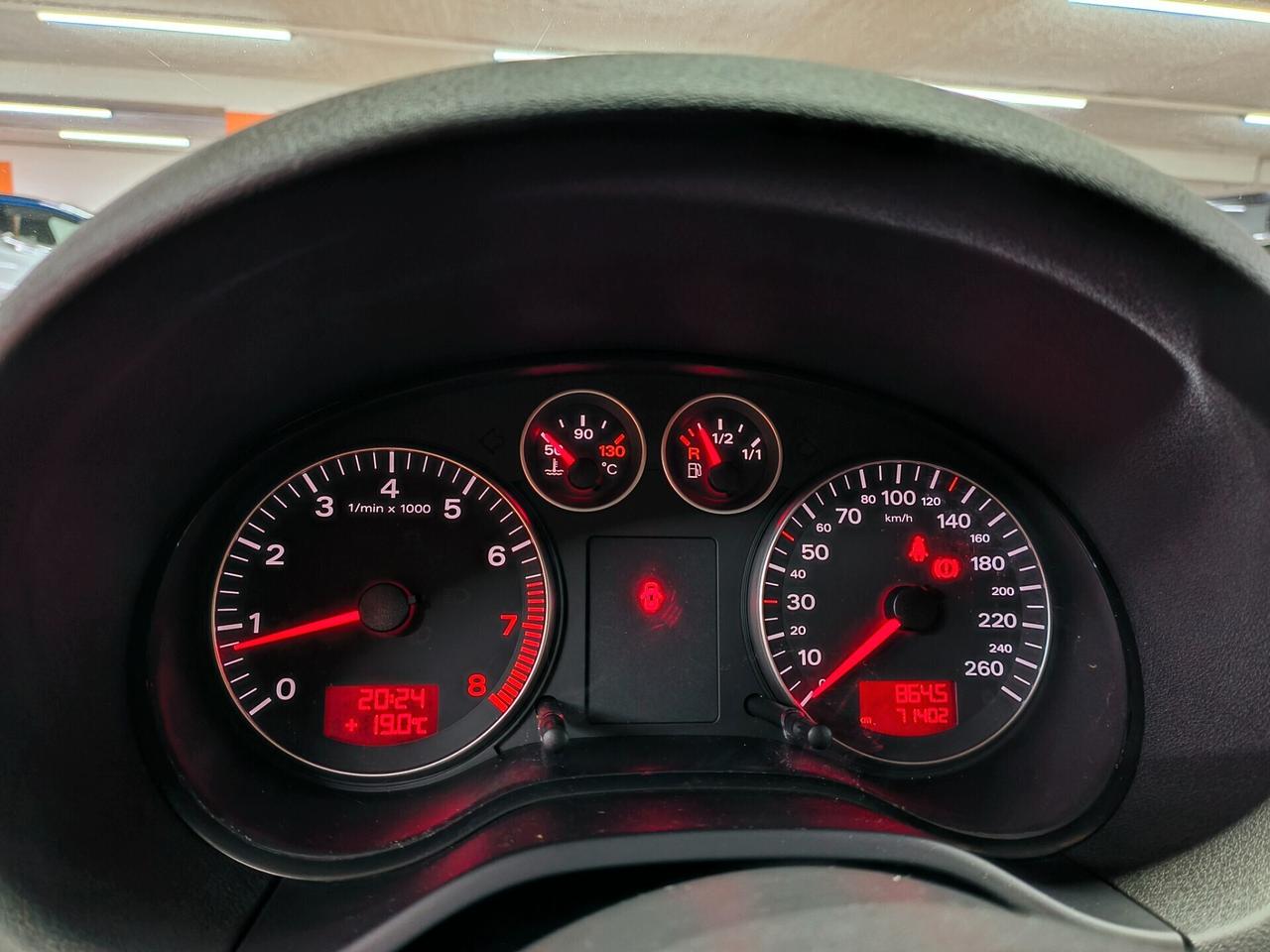 Audi A3 1.6 16V FSI Ambition