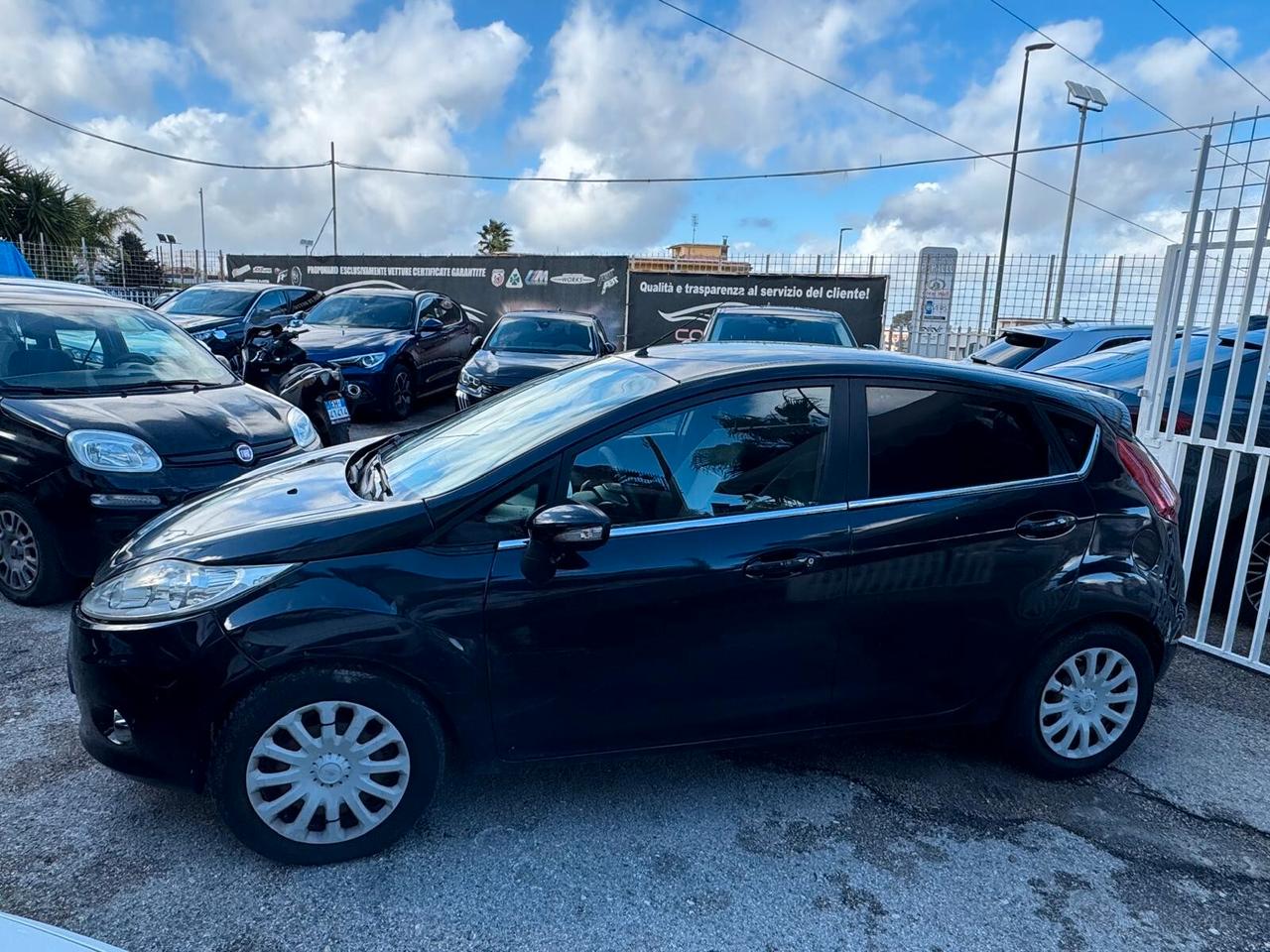 Ford Fiesta 1.6 TDCi 90CV 5 porte DPF Titanium 2009