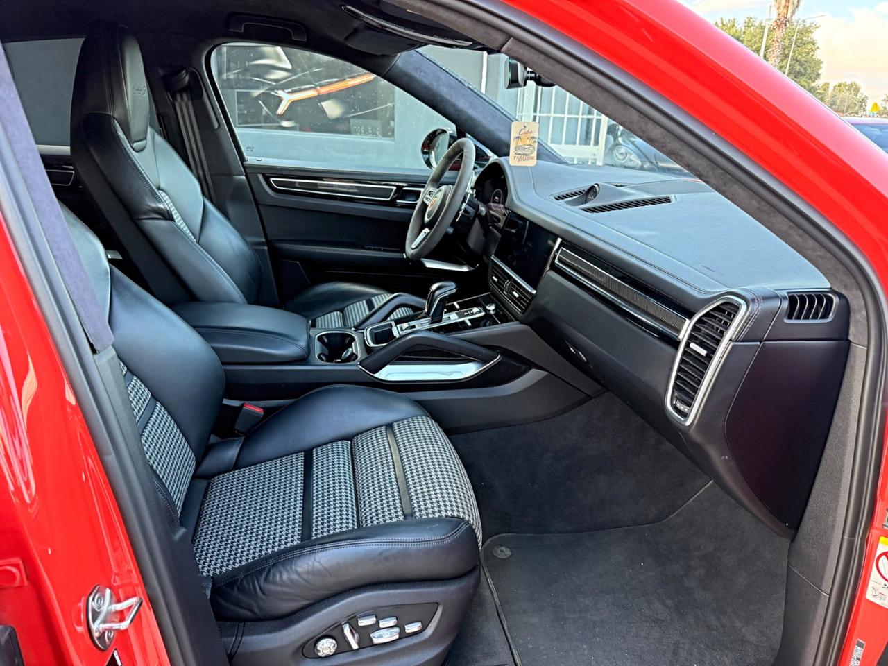 Porsche Cayenne Coupé 4.0 V8 Turbo S E-Hybrid 680 Cavalli