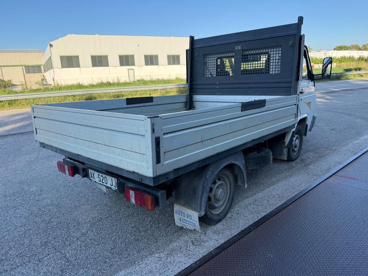 Nissan Trade 2.0 Disel