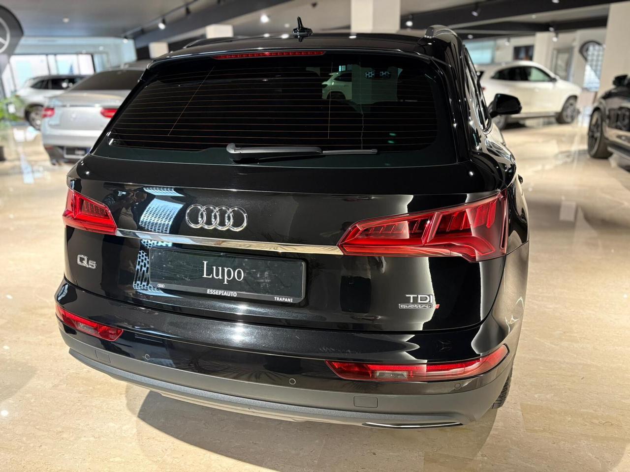 Audi Q5 2.0 TDI 190 CV quattro S tronic Business Sport