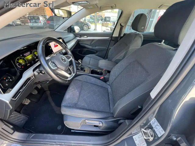 VOLKSWAGEN Golf Variant 2.0 tdi Life 115cv GH409ZW