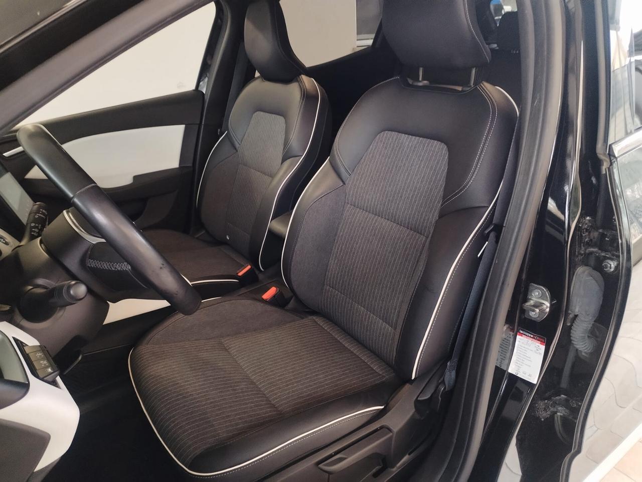 Renault Clio TCe 90 CV 5 porte Techno