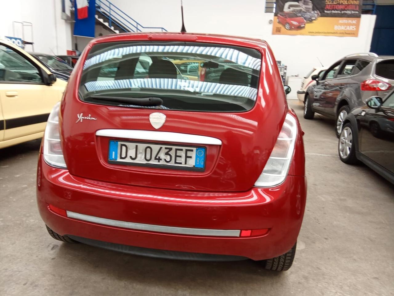 Lancia Ypsilon 1.2 BZ 44KW / NEOPATENTATI