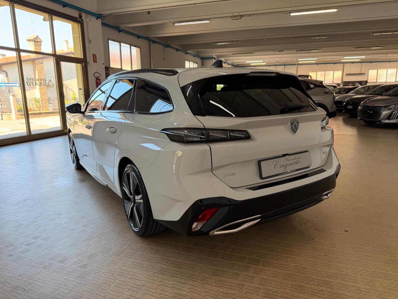 Peugeot 308 Hybrid 145 e-DCS6 SW GT 2025 BIANCO PERLA
