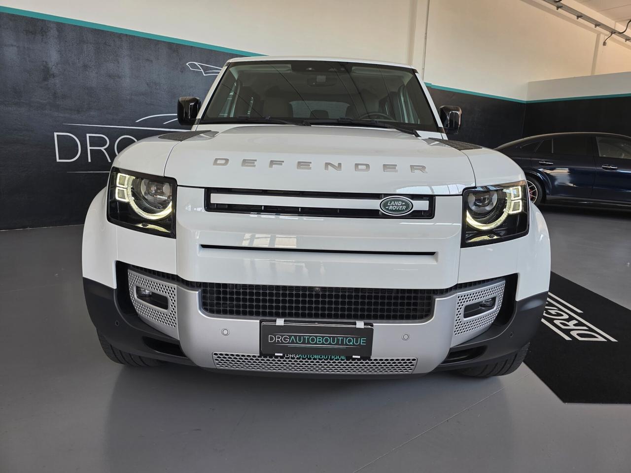 Land Rover Defender 110 3.0D I6 200 CV AWD Auto SE