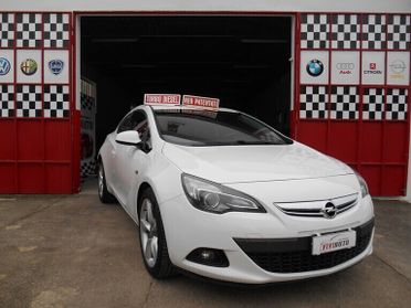 Opel Astra GTC 1.6 CDTI 110CV S&S 3 porte Cosmo