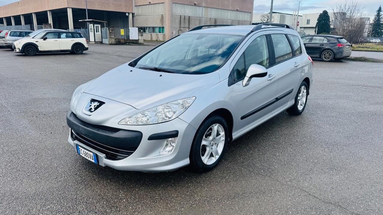 Peugeot 308 1.6 HDi 110CV SW Ciel Sportium