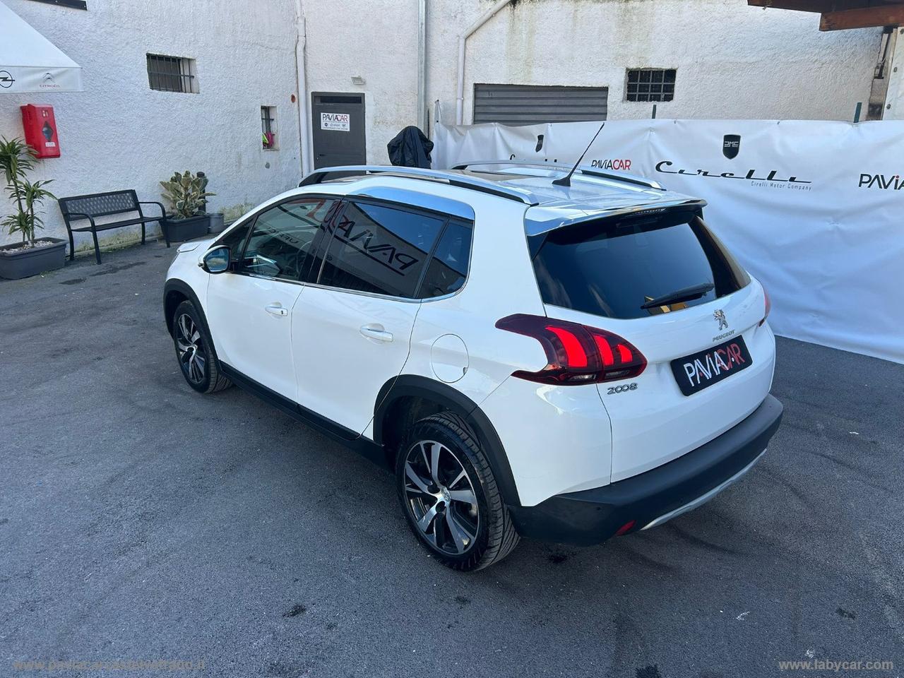 PEUGEOT 2008 BlueHDi 100 S&S GT Line