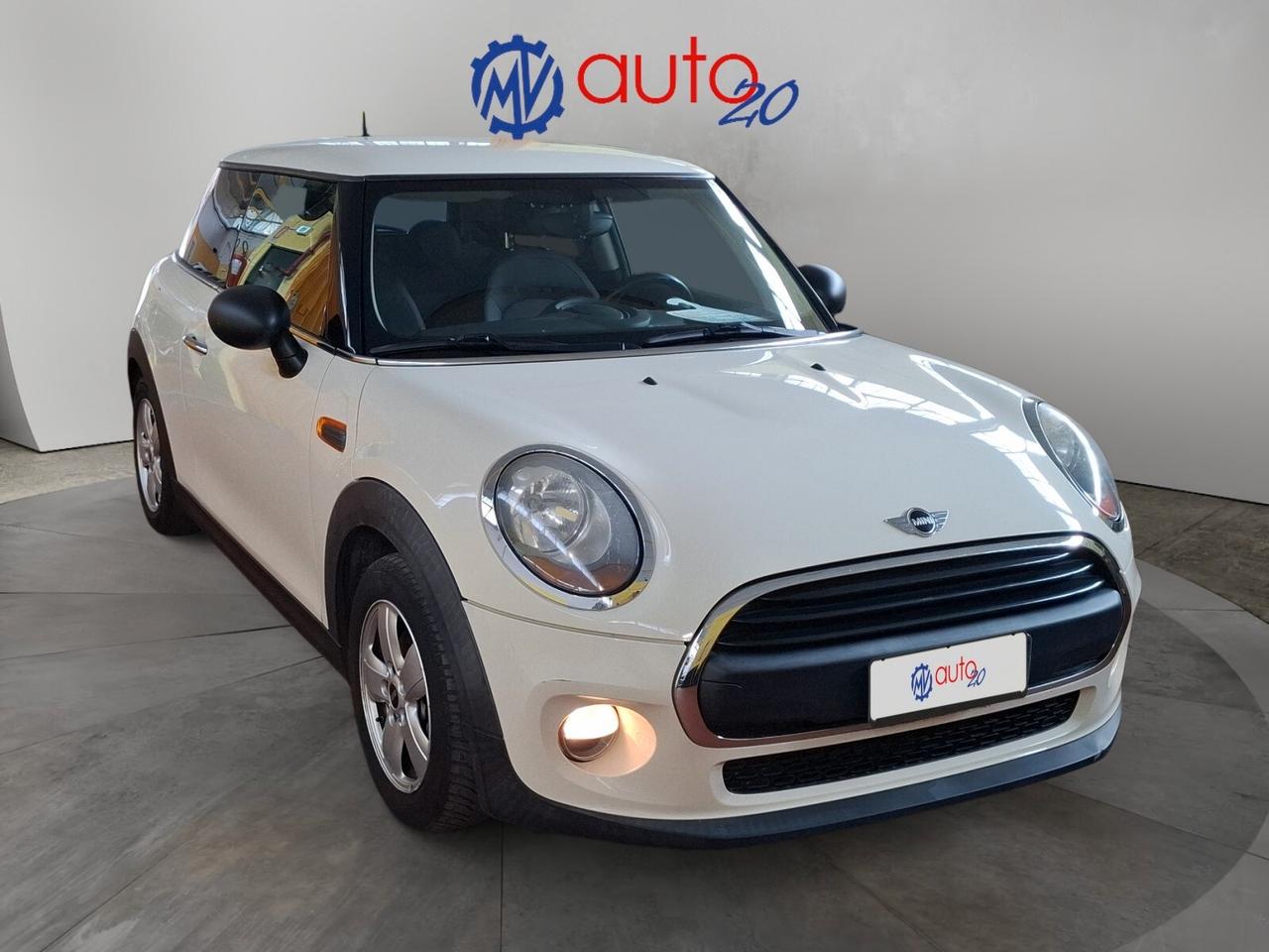 Mini 1.2 One Boost 75cv vetri privacy