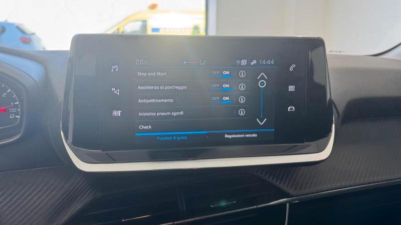 Peugeot 208 1.2 Puretech ALLURE 100 Cv.