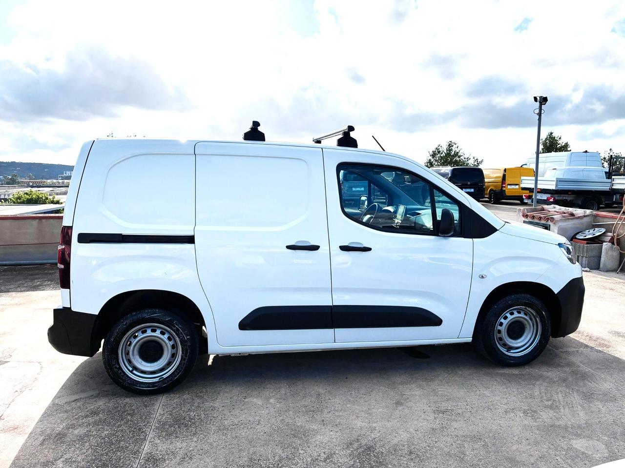 Citroen Berlingo 1.5 Bluehdi 100 cv 3 posti