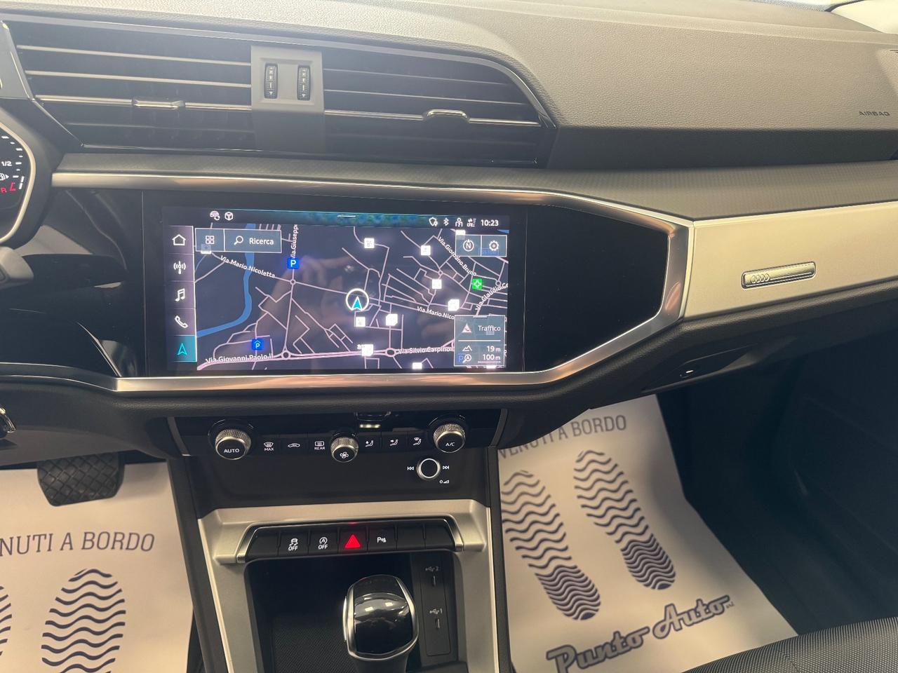 Audi Q3 35 TDI Business Advanced