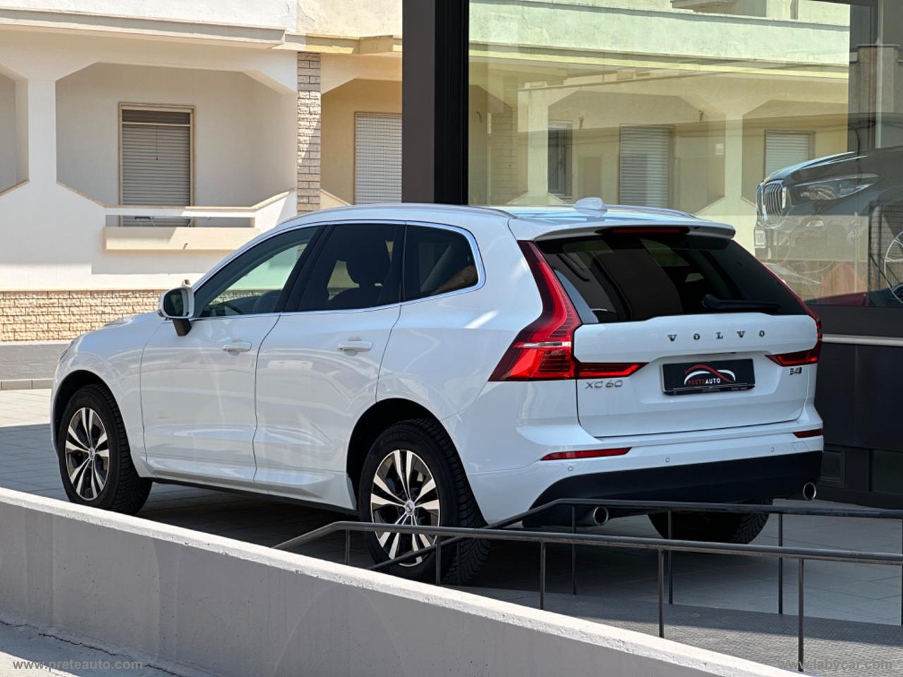 VOLVO XC60 B4