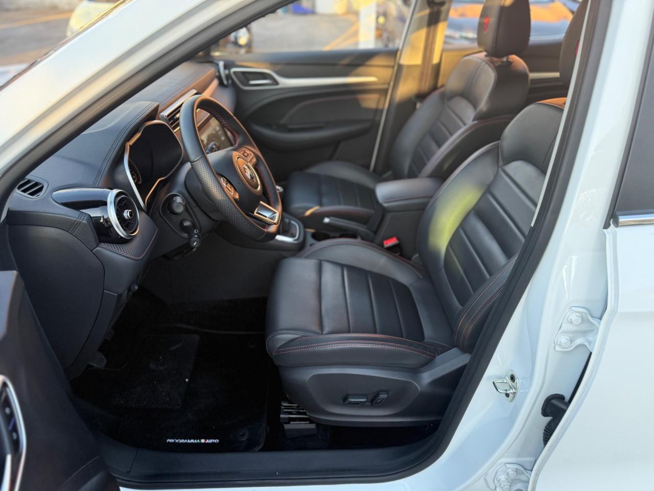 Mg ZS 1.5 VTi-tech Luxury 20.000 km NoVincolo Finanziamento