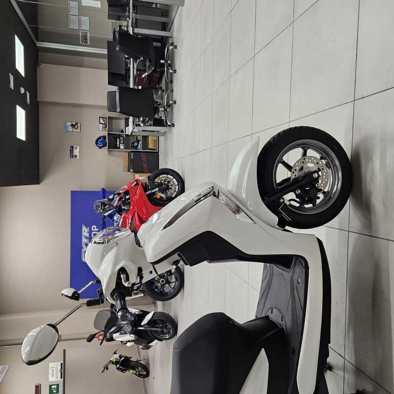 Yamaha D'Elight 125 - 2024