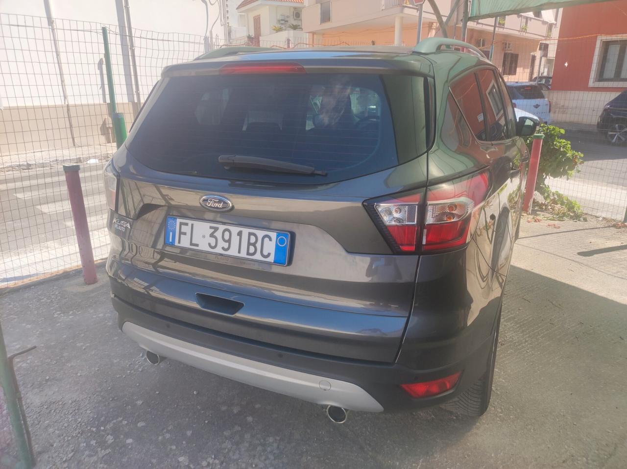 Ford Kuga 1.5 TDCI 120 CV S&S 2WD Titanium
