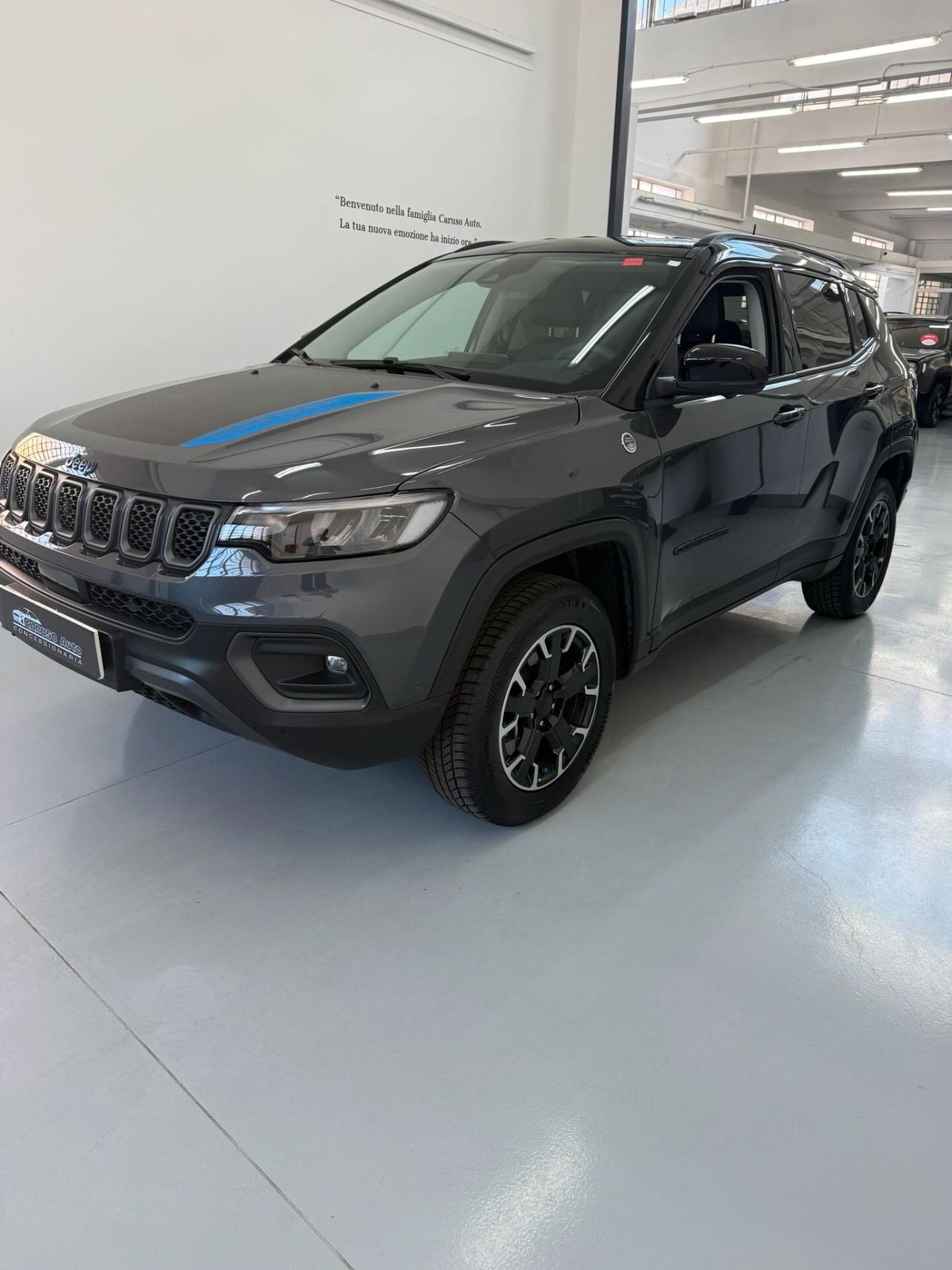 Jeep Compass 1.3 Turbo T4 240 CV PHEV AT6 4xe Trailhawk