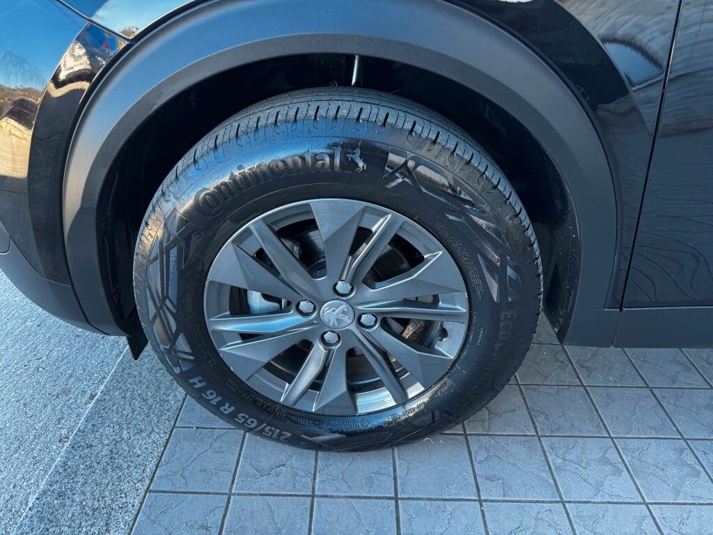 Peugeot 2008 1.2 Benzina Active Pack S&s 130cv Eat8