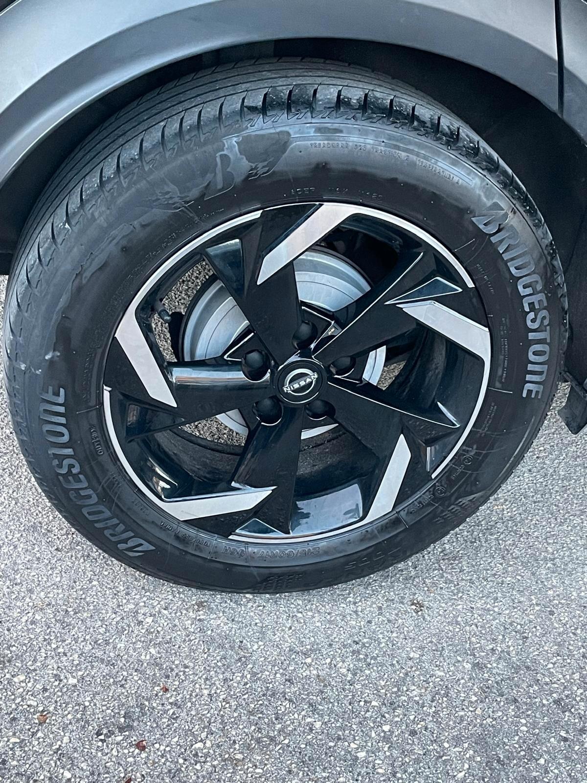 Nissan Juke 1.0 DIG-T 114 CV Acenta