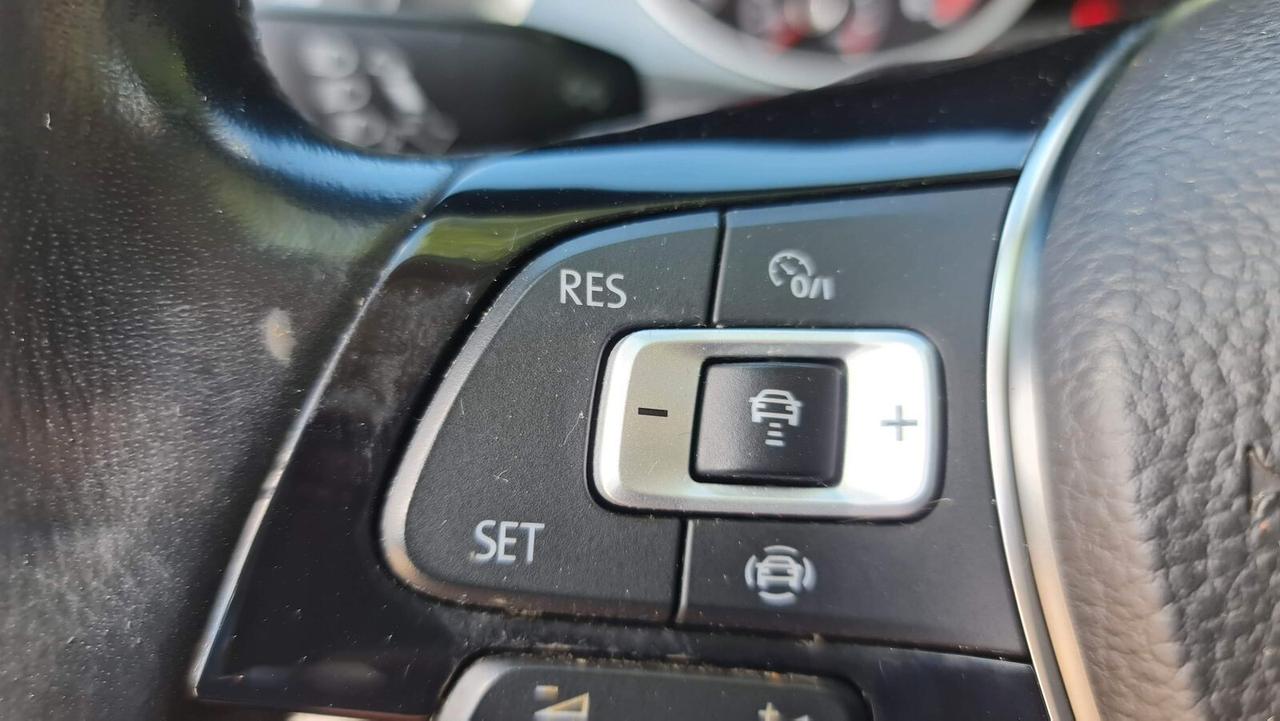 Volkswagen Golf 1.6 diesel 116cv cambio automatico dsg