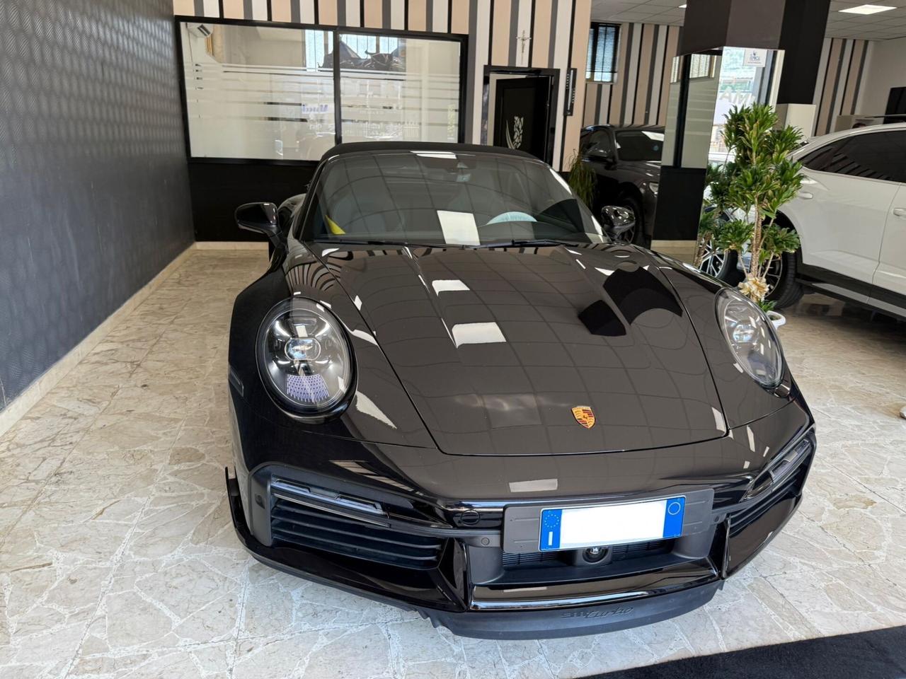 Porsche 911 Turbo Cabriolet 581cv - PACK LUX