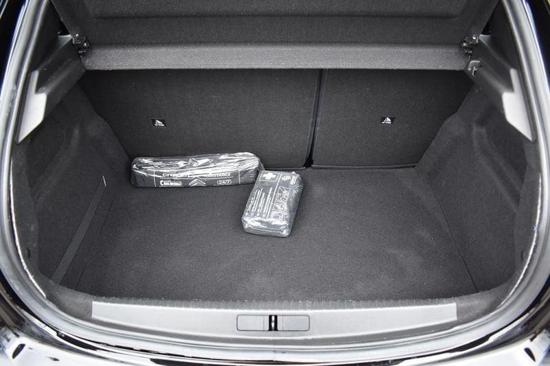 Peugeot 208 208 1.2 puretech Active Pack s&s 100cv eat8