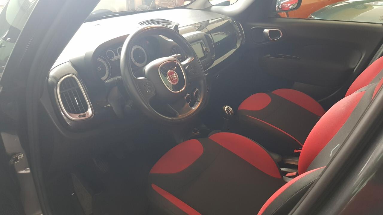 Fiat 500L Living 1.3 MTJ 7 POSTI OK NEOPATENTATI NO BLOCCHI!!!