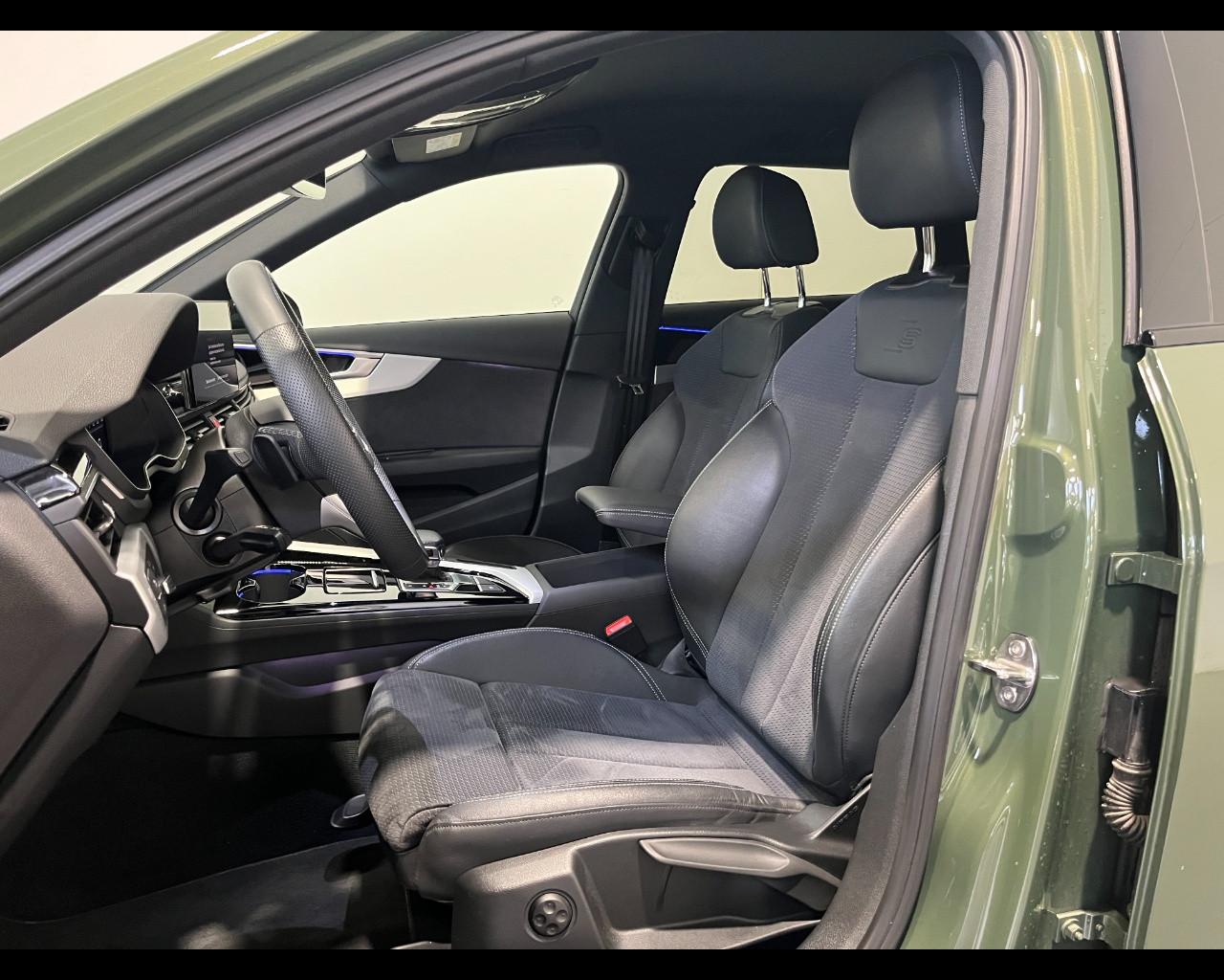 AUDI A4 AVANT 35 TDI MHEV S-TRONIC S-LINE