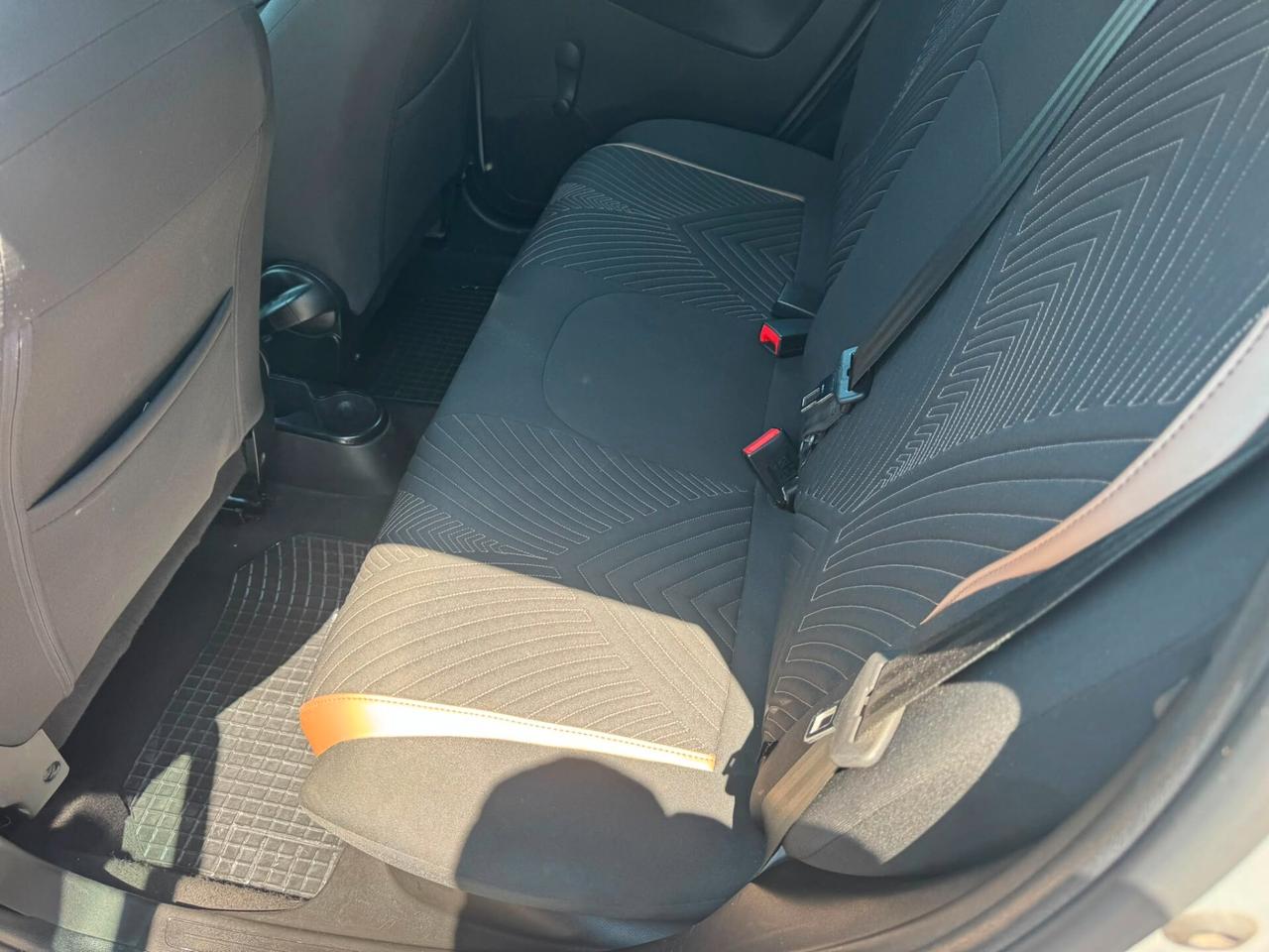 Lancia Ypsilon 1.2 GPL Alberta Ferretti
