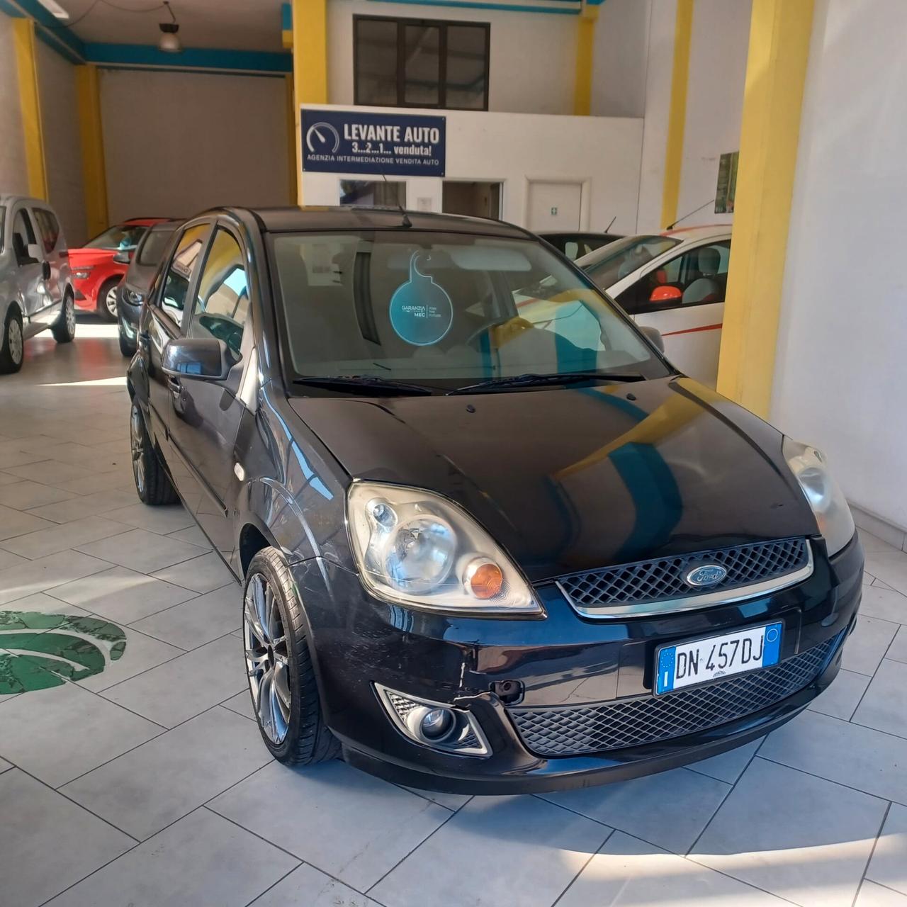 138488 KM NEOPATENATI FIESTA 1.4 TDI OTTIME CONDIZIONI