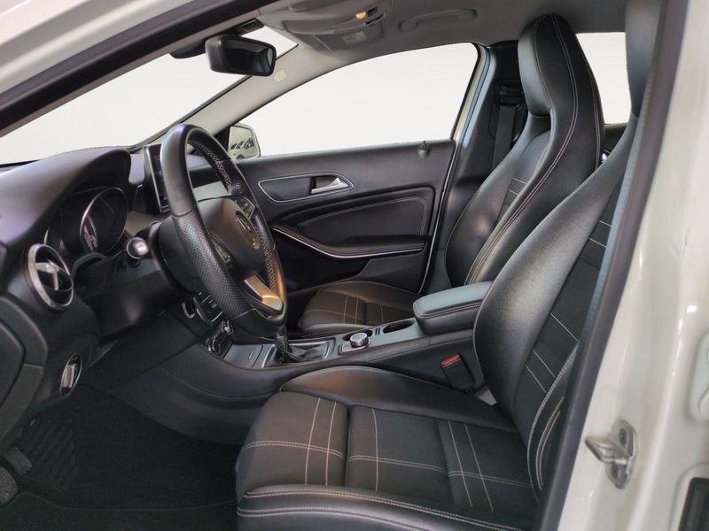 Mercedes-Benz GLA 200 CDI AUTOMATIC Executive