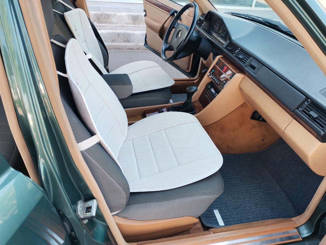 Mercedes E 200 E Berlina
