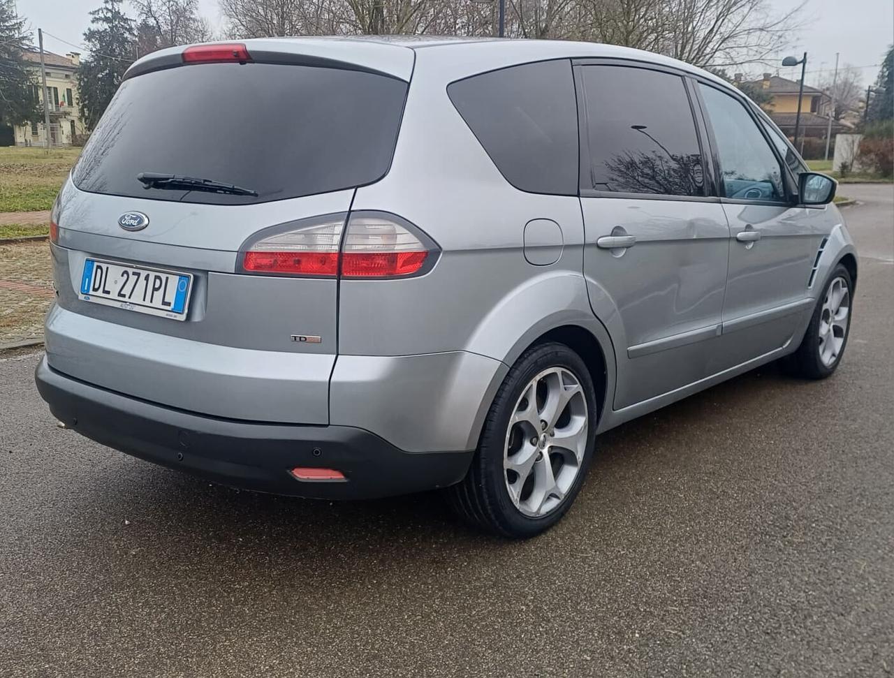 Ford S-Max 2.0 TDCi 130CV 6tr. Titanium DPF