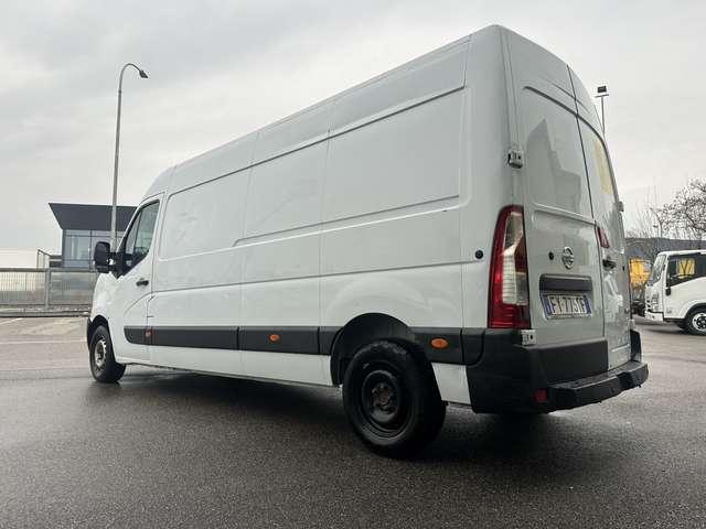 Nissan NV400 35S13 2.3dCi 130CVFurgoneL3H3 3700x1780x2100kg1256