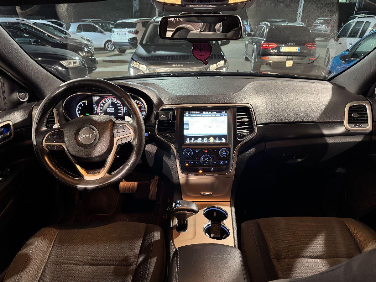 JEEP - Grand Cherokee - 3.0 V6 CRD Multijet II Laredo