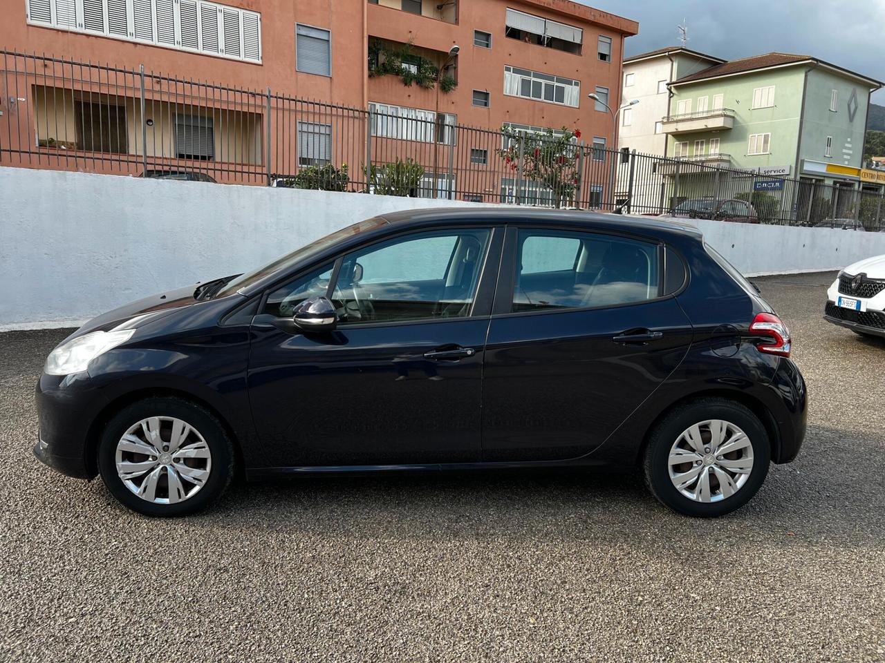 Peugeot 208 1.2 VTi 82 CV 5 porte Active