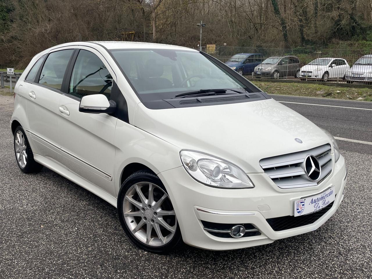 Mercedes-benz B 200 CDI Premium